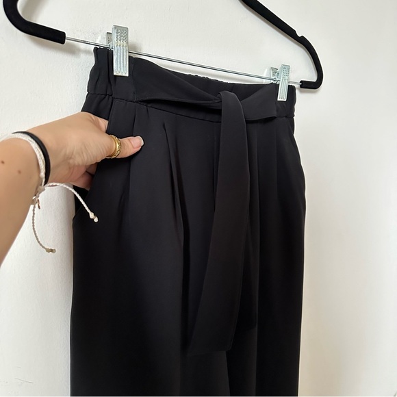 Lululemon Noir Black Wide Leg Tie Waist Pants Size 4 - Picture 5 of 10